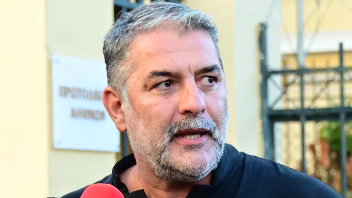 Βασίλης Μπισμπίκης