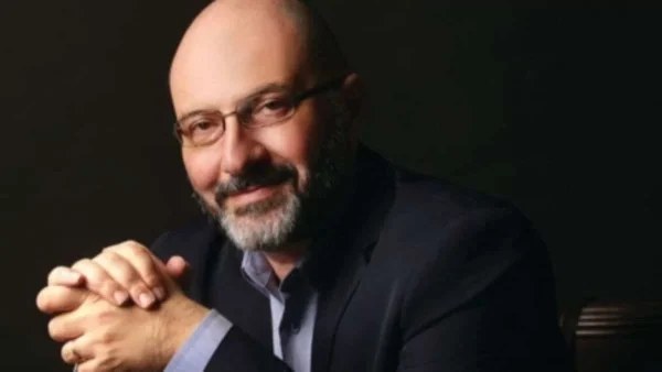 «Λίγο μετά τις 10 χθες το βράδυ έφτασε και στην Ελλάδα...» - Η ανάρτηση του Σάκη Αρναούτογλου για τον καιρό