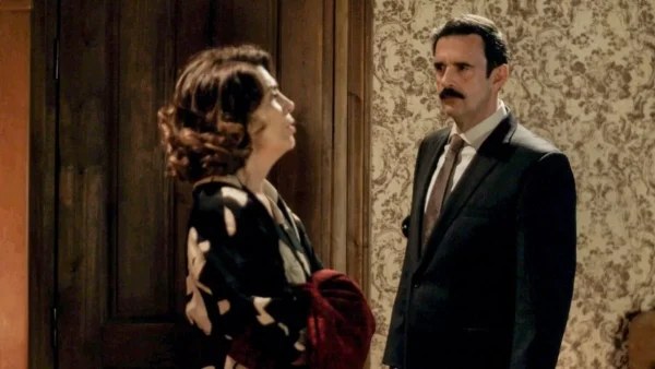 Ανατροπή στις Άγριες Μέλισσες - Δούκας και Μυρσίνη ξανά μαζι