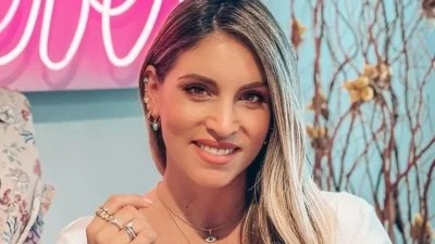 Με ασύλληπτη θέα και σύγχρονη διακόσμηση - Φωτογραφίες από το σπίτι της Αθηνάς Οικονομάκου στο Γύθειο