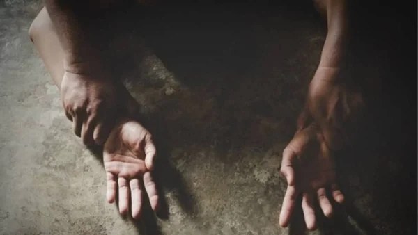 Βιασμός Θεσσαλονίκη: Επέστρεψε στη δουλειά της η 24χρονη - Ποια είναι η ψυχολογική της κατάσταση