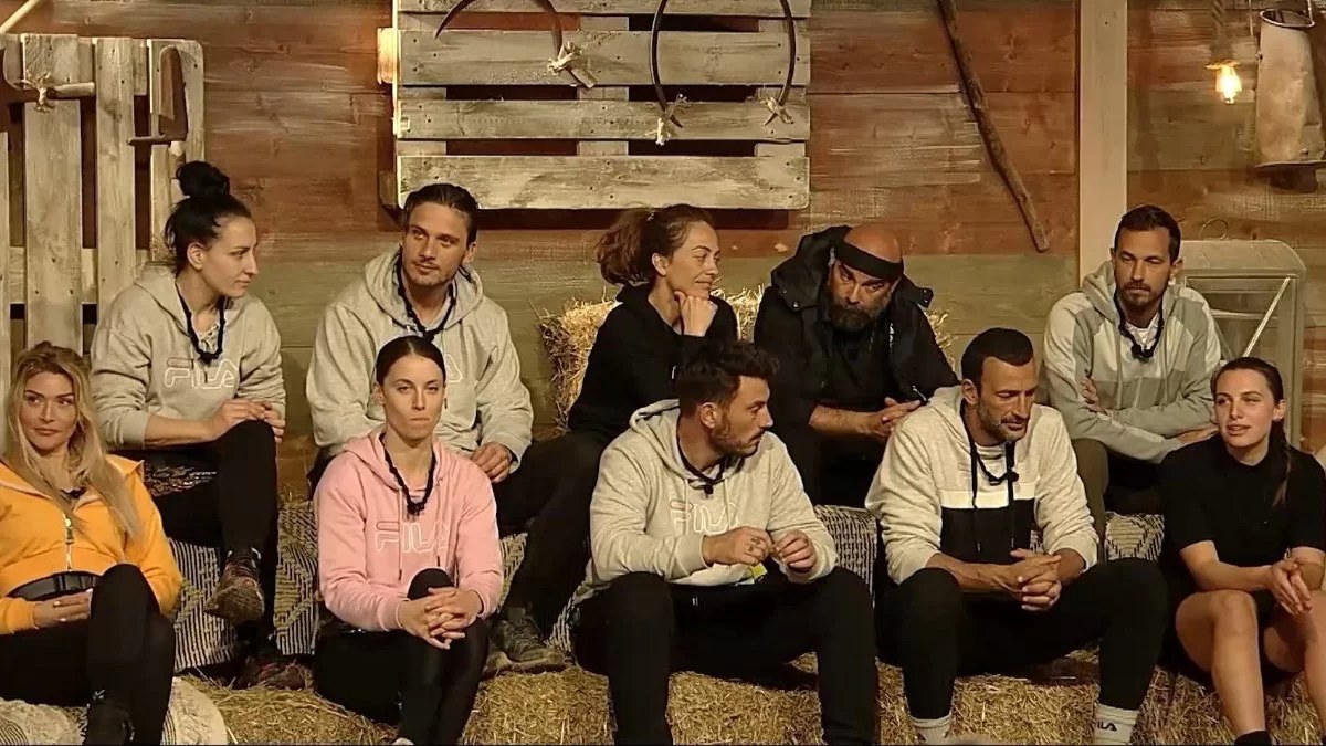 «Έρχεται σε ερωτική επαφή με συμπαίκτες της» - Απίστευτη καταγγελία για παίκτρια της Φάρμας