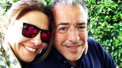 Φαίη Μαυραγάνη: Σπάνια φωτογραφία με τον Νίκο Μάνεση και τα παιδιά τους από τις διακοπές