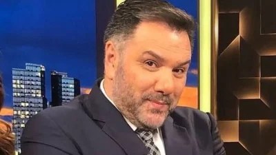 The 2Night Show: Η κακοκαιρία Ελπίς «έφτασε» και στο πλατό του Γρηγόρη Αρναούτογλου