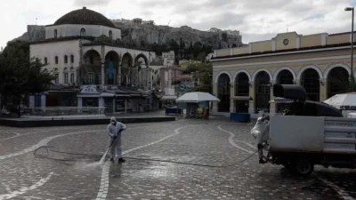 Κορωνοϊός: Η μετάλλαξη Όμικρον φέρνει νέα μέτρα - Ποιους αφορούν