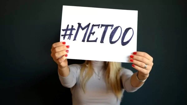 Κίνημα #metoo: «Η φυλακή δεν φτάνει, θέλω να έχουν παραδειγματική τιμωρία»