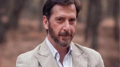 Μιχάλης Αλικάκος: Ο «Διονύσης» από τον Σασμό δημοσίευσε το  πιο τρυφερό στιγμιότυπο με την κόρη του