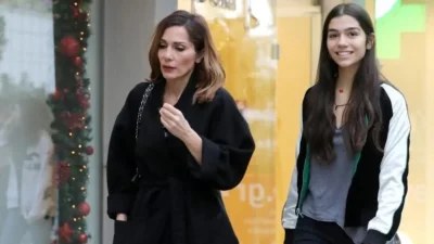 Δέσποινα Βανδή: Ασύλληπτο βίντεο από το σπίτι της - Μαζί με την κόρη της, Μελίνα Νικολαΐδη