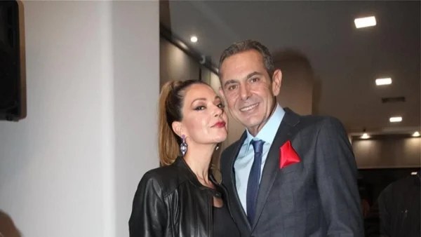 "Το γεγονός ότι ζω είναι θαύμα" - Πολύ δύσκολες ώρες για τη σύζυγο του Πάνου Καμμένου