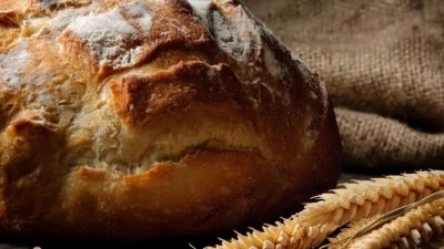 Τραγανό και αφράτο - Το κόλπο για να φτιάξεις το καλύτερο ψωμί στο σπίτι
