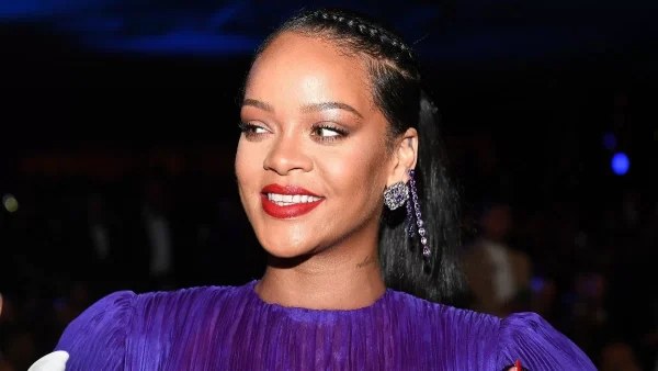Baby Boom! Έγκυος στο πρώτο της παιδί η Rihanna