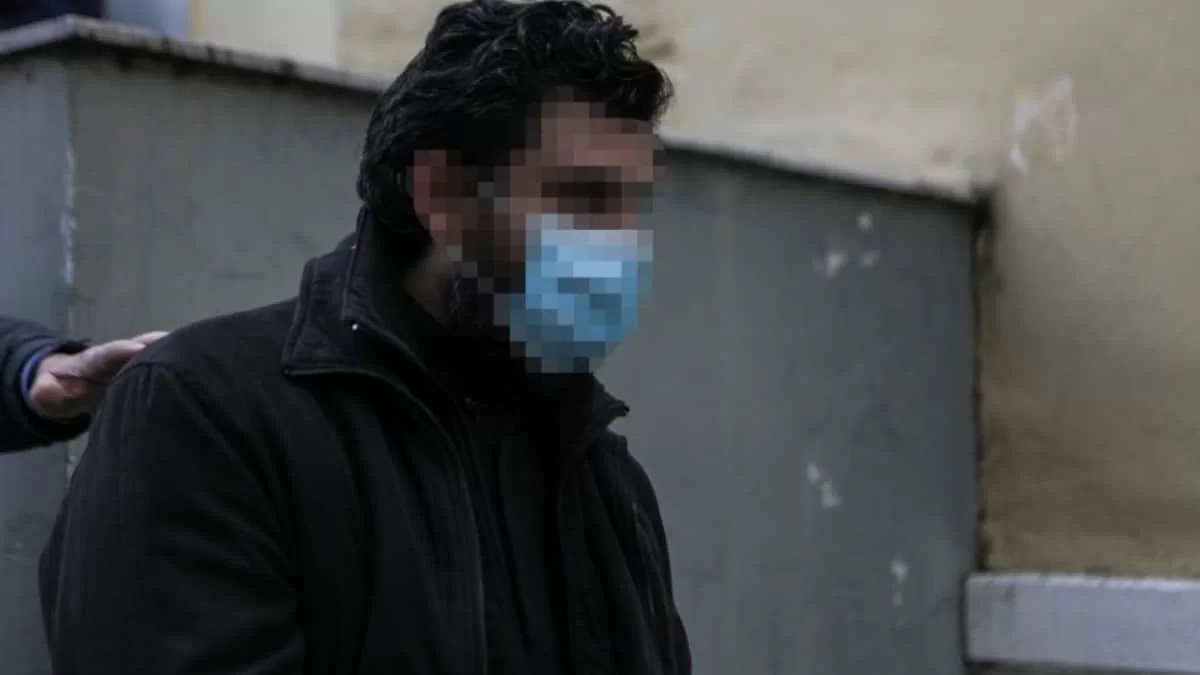 Βιασμός από ιερέα: Δευτέρη καταγγελία από 17χρονη - «50 ευρώ για μια ώρα από τη ζωή σου»