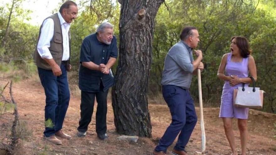 Ο Τζώρτζης και ο Παναγης στον Πλάτανο.