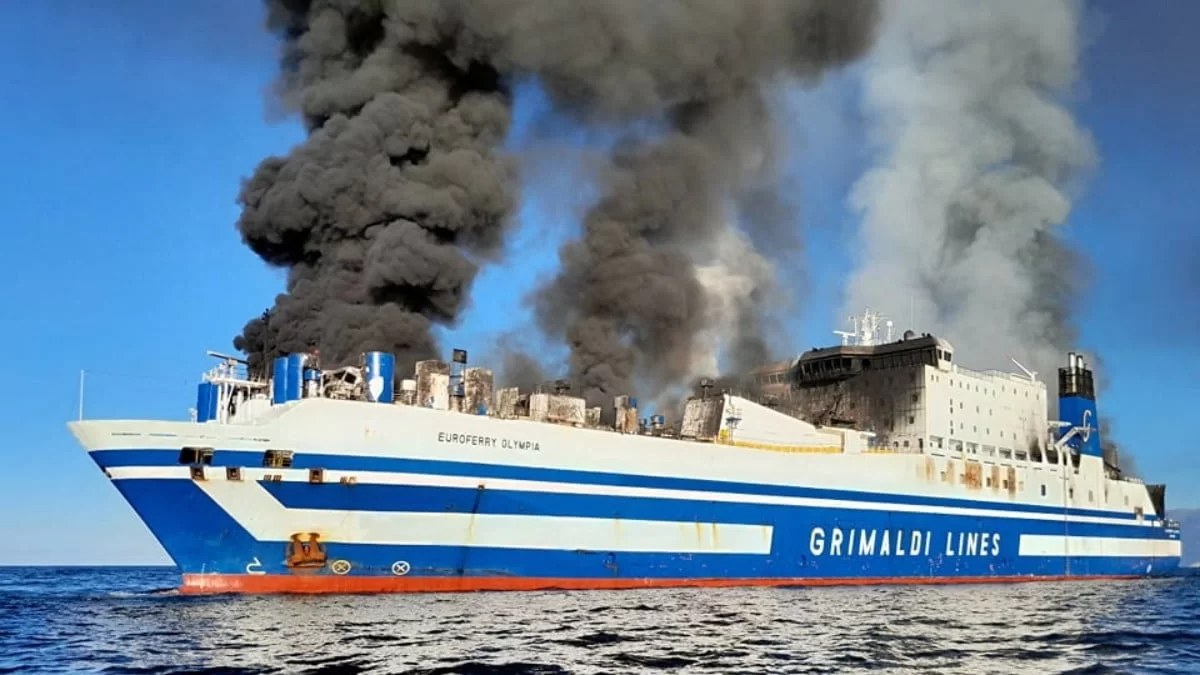 Φωτιά Euroferry Olympia: Βρέθηκε κι άλλη  σορός - Ραγδαίες οι εξελίξεις