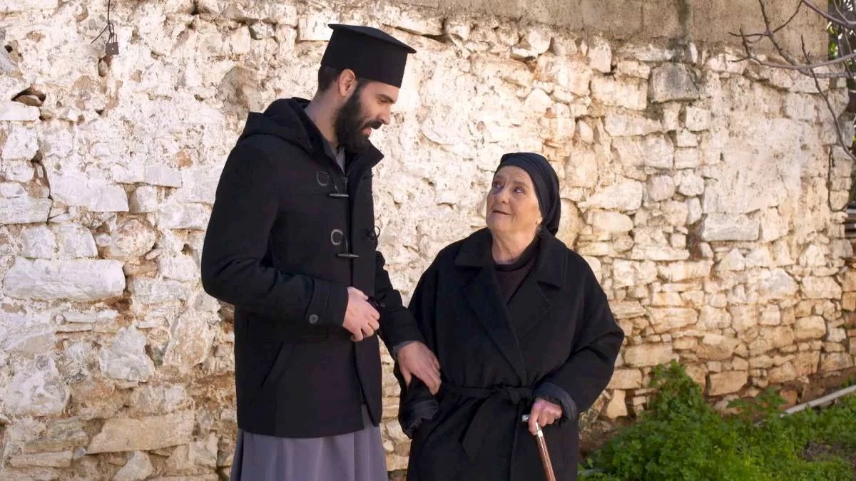 Χαιρέτα μου τον Πλάτανο: Η Μάρμω εξαφανίζεται και τη φέρνουν σηκωτή πίσω στο χωριό
