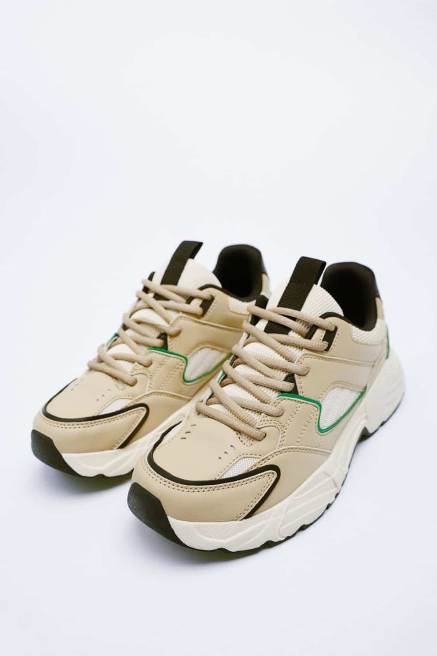 Στιλάτα με κόστος 19,99 ευρώ - Τα sneakers των ZARA που βγαίνουν σε 2 χρώματα και έχουν κάνει πάταγο