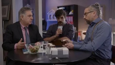 Άσε μας ρε μαμά: Μια μάχη ξεκινάει. Θα τελειώσει άραγε σήμερα;