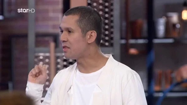 MasterChef 6: "Πάγωσαν" οι διαγωνιζόμενοι με την ανακοίνωση του Σωτήρη Κοντιζά