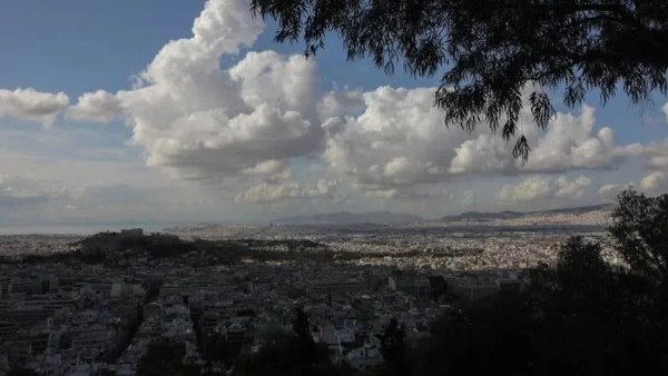 Αναλυτικά ο καιρός σήμερα Τρίτη 15/2 σύμφωνα με την ΕΜΥ - Που θα φτάσει το θερμόμετρο