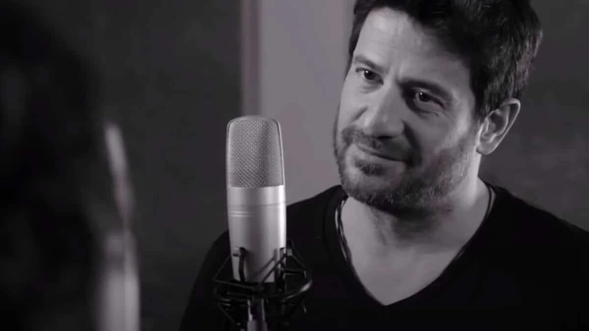 Ο Αλέξης Γεωργούλης έγινε τραγουδιστής - Το τραγούδι που κυκλοφόρησε για καλό σκοπό