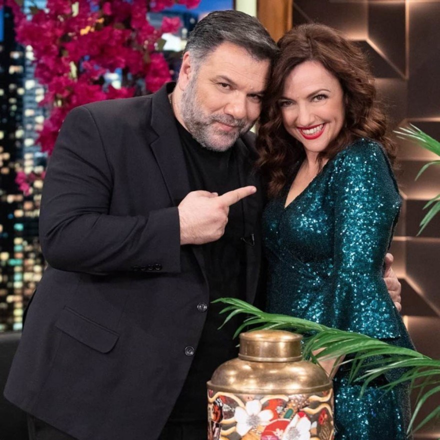The 2night show αποψινοί καλεσμένοι