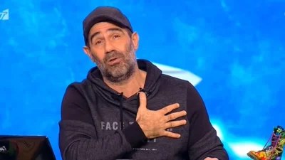 Ράδιο Αρβύλα: Το συγκινητικό μήνυμα του Κανάκη on air - «Δεν αντέχεται άλλο όλο αυτό»