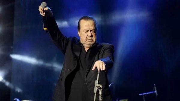 Ήταν ζευγάρι μετά το διαζύγιο με την Σοφία Αλιμπέρτη - Η πολύχρονη σχέση του Γιάννη Πάριου με κούκλα ηθοποιό
