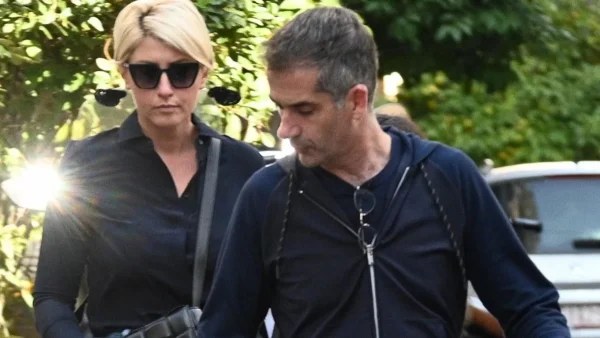 Δύσκολες ώρες για τον Κώστα Μπακογιάννη και την Σία Κοσιώνη...