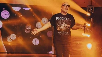 «Είσαι μια π@@ρα δηλωμένη» - Δέχτηκε "επίθεση" στο Instagram ο Νίκος Μουτσινάς
