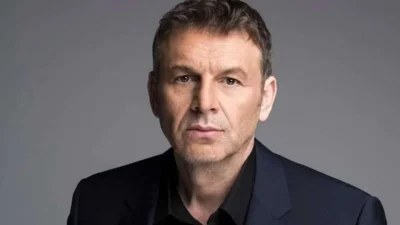 Απόστολος Γκλέτσος: «Παλιό το κόλπο και βαρετό...» - Τα ''καυστικά'' σχόλια στον Πέτρο Τατσόπουλο