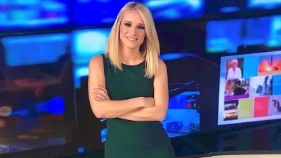 Κατερίνα Παναγοπούλου: Δημοσίευσε φωτογραφία από την παιδική της ηλικία - Κατάξανθη και με γλυκό χαμόγελο