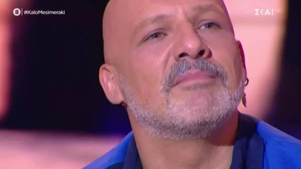 Ξέσπασε σε κλάματα ο Νίκος Μουτσινάς στο Καλό Μεσημεράκι - Πρωτοφανές περιστατικό