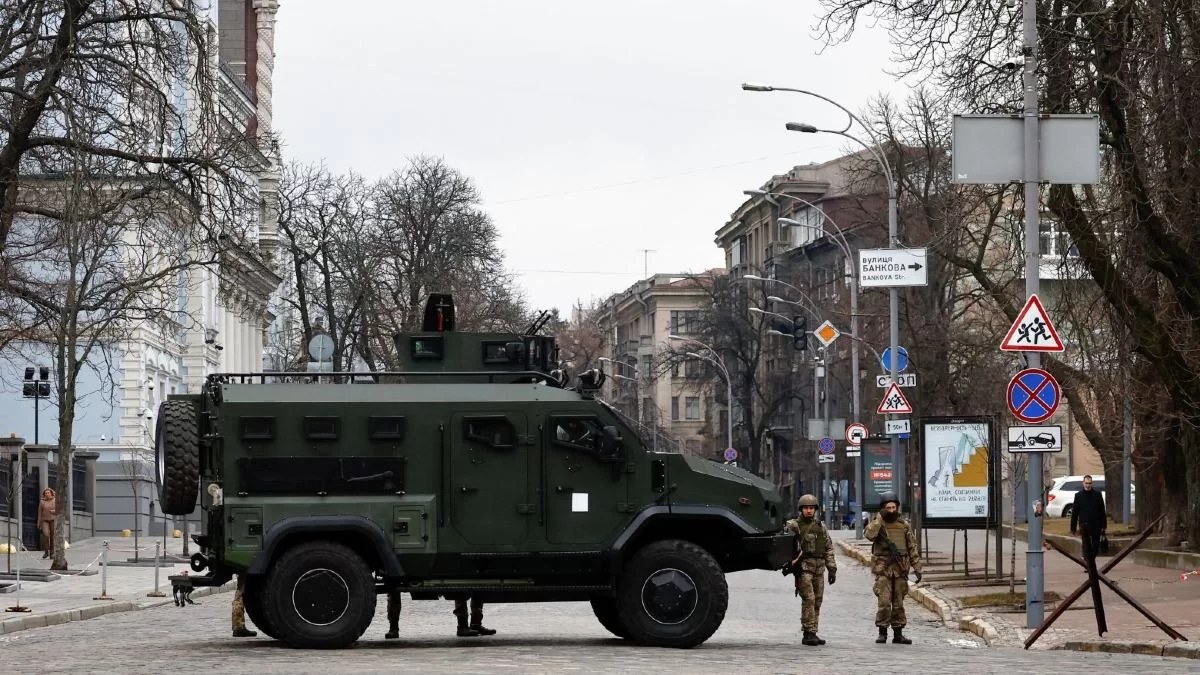 Πόλεμος Ουκρανία: Θετικό το Κίεβο σε συνθηκολόγηση με την Ρωσία για ουδέτερο καθεστώς