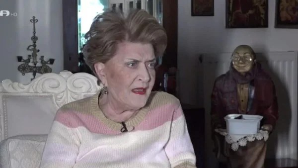 "Πυρ και μανία" η Βάσια Τριφύλλη: "Θα τον έσπαγα στο ξύλο"