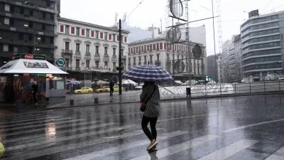 Έκτακτο δελτίο επιδείνωσης του καιρού από την ΕΜΥ - Έρχονται ξανά καταιγίδες και χιόνια