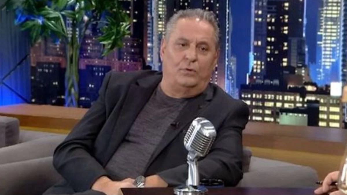 Ζαφείρης Μελάς: «Θαμώνας με χαστούκισε γιατί...» - Η εξομολόγηση του τραγουδιστή