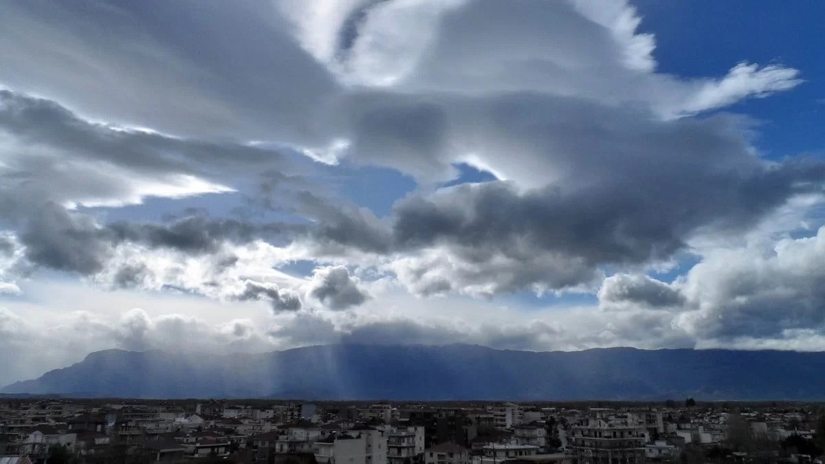 Αίθριος ο καιρός σήμερα 30/3 - Ξεκινάει με συννεφιά, ενώ το βράδυ...