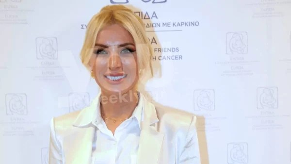 Κι όμως η τσάντα της κοστίζει 2.600 - Υπέρκομψη σε πρόσφατη έξοδό της η Κατερίνα Καινούργιου