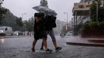 Καιρός: Ξανά βροχές και χιόνια στην Αττική - Πότε έρχεται η Άνοιξη