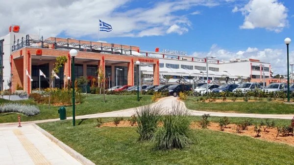 "Στην επιθεώρηση των καταστημάτων που πραγματοποιήθηκε διαπιστώθηκε..." - Η ανακοίνωση του Σκλαβενίτη προς τους πελάτες τους