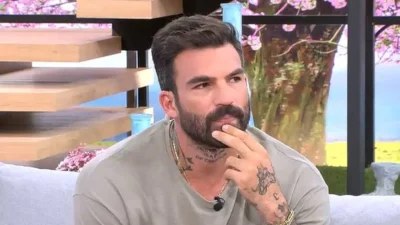 Συντετριμμένος ο Δημήτρης Αλεξάνδρου στην εκπομπή Super Κατερίνα - Οι δηλώσεις που τον έκαναν να καταρρεύσει
