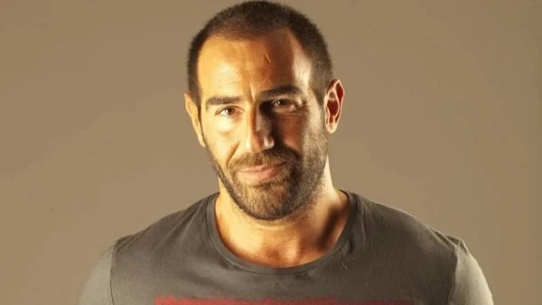 Δεν ήταν μόνο η Ρένεση και η Μουστάκα - 5 διάσημες Ελληνίδες που είχαν σχέση με τον Αντώνη Κανάκη