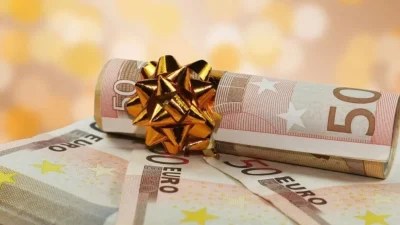 Ποιοι μένουν εκτός από το έκτακτο δώρο του Πάσχα;