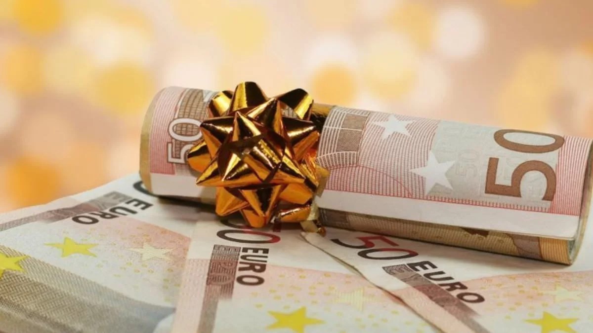 Ποιοι μένουν εκτός από το έκτακτο δώρο του Πάσχα;