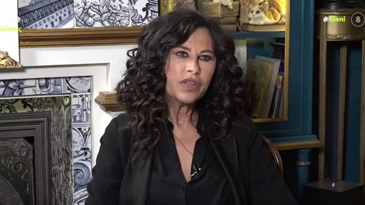 Ελευθερία Αρβανιτάκη: «Η μητέρα μου δεν ήθελε να γίνω τραγουδίστρια, φοβόταν τις...»