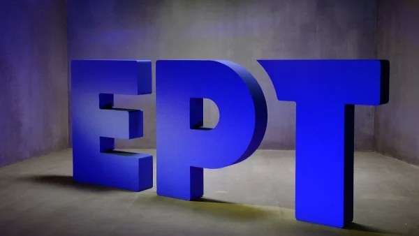 «Στην ΕΡΤ "χτυπήθηκα" κάτω από τη μέση από γυναίκα»