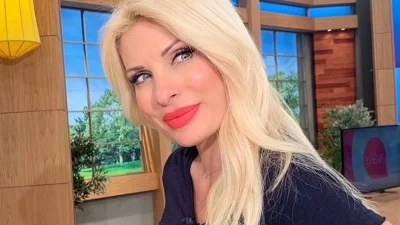 Έφυγε άρον άρον μετά την εκπομπή - Η φωτογραφία της Ελένης Μενεγάκη μέσα από το πλοίο