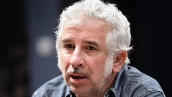 Δίκη Φιλιππίδη: Στο πλευρό του συζύγου της η Ελπίδα Νίνου - Οι καταθέσεις για την υπόθεση βιασμού το 2008