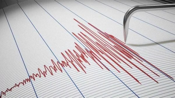 Ισχυρός σεισμός 7,3 Ρίχτερ - Προειδοποίηση για τσουνάμι