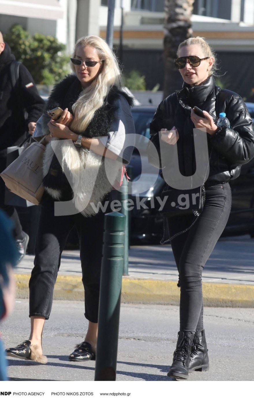 Βικτώρια Καρύδα έξοδος